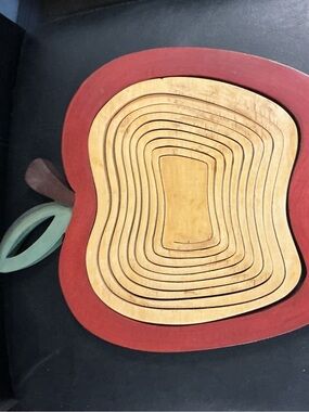 Source Unknown Red and Natural Wood Apple Nesting Cutting Boards